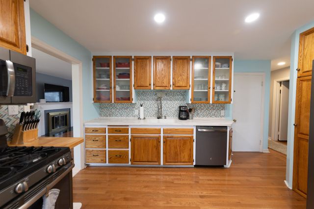 900 W Cass Street, Greenville, MI 48838