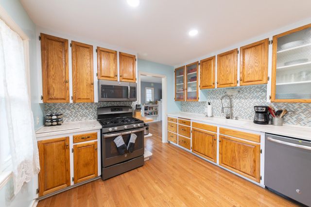 900 W Cass Street, Greenville, MI 48838