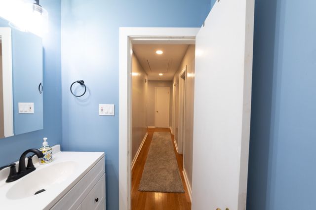 900 W Cass Street, Greenville, MI 48838