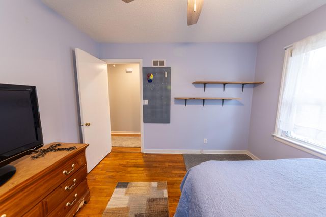 900 W Cass Street, Greenville, MI 48838