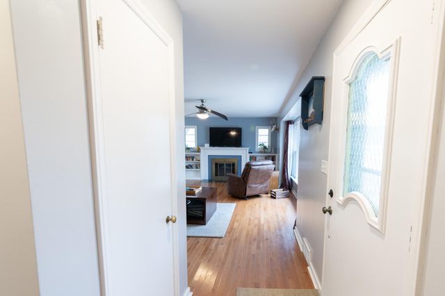 900 W Cass Street, Greenville, MI 48838