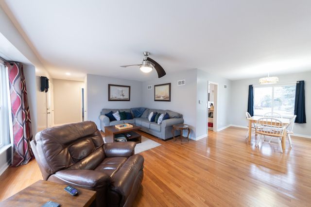 900 W Cass Street, Greenville, MI 48838