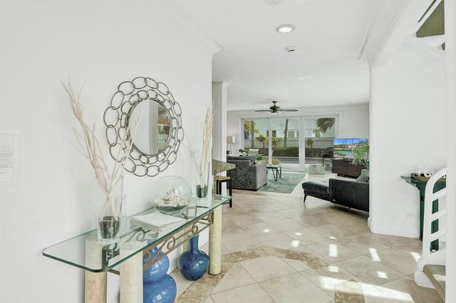3329 NE 16th Court, Fort Lauderdale, FL 33305