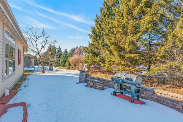 3838 E Stargrass LANE, Oak Creek, WI 53154