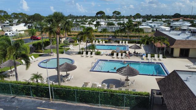 56010 Amparo Bay, Boynton Beach, FL 33436