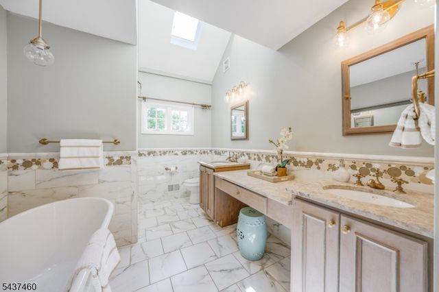 111 Westminster Rd, Chatham Twp., NJ 07928