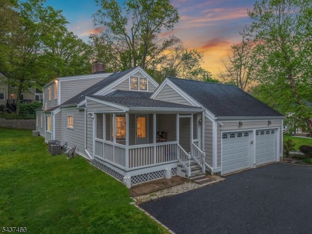 111 Westminster Rd, Chatham Twp., NJ 07928