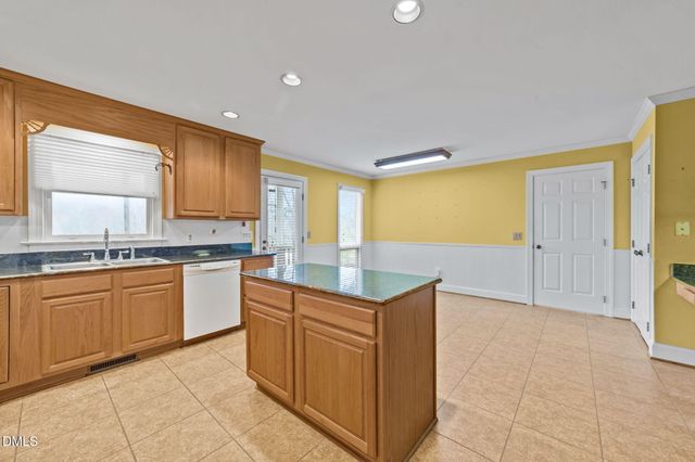 207 Muirfield Lane, Clayton, NC 27527