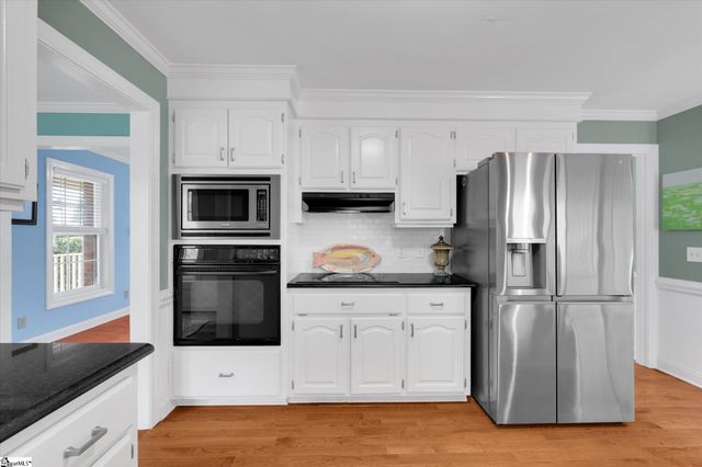 14 Quail Meadow Lane, Greenville, SC 29617