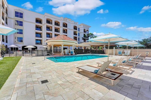 1 N Ocean Boulevard 403, Boca Raton, FL 33432