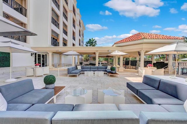 1 N Ocean Boulevard 403, Boca Raton, FL 33432