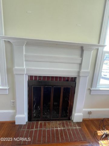 100 Shields Street, Clinton, NC 28328