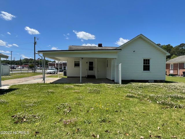 100 Shields Street, Clinton, NC 28328