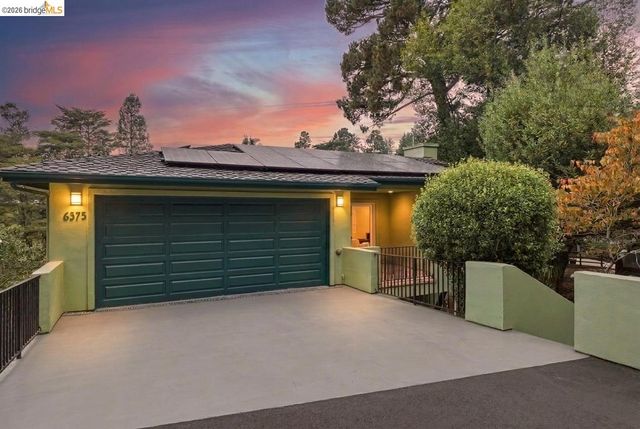 6375 Longcroft Dr, Oakland, CA 94611
