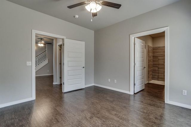 2208 Camino Del Plaza Lane, Edmond, OK 73013