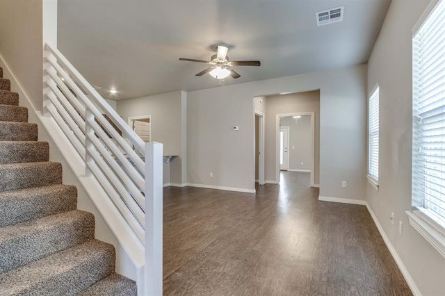 2208 Camino Del Plaza Lane, Edmond, OK 73013