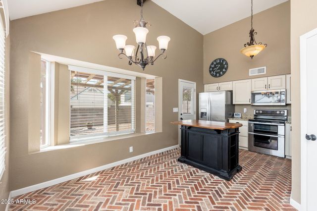 20818 N 21ST Drive, Phoenix, AZ 85027