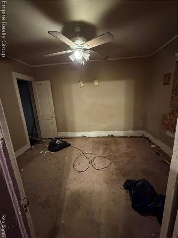 17387 Greeley Street, Highland Park, MI 48203