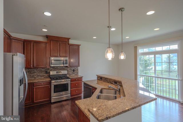 43699 SWEETBAY ST, California, MD 20619
