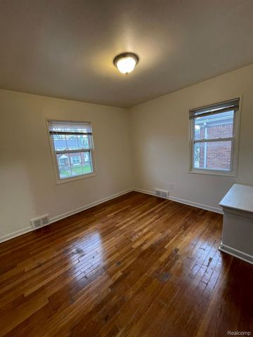 9375 PENROD Street, Detroit, MI 48228