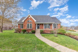 2600 Sunningdale Pl, La Grange, KY 40031