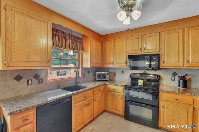 53 Chelsea Ridge, Vernon, CT 06066