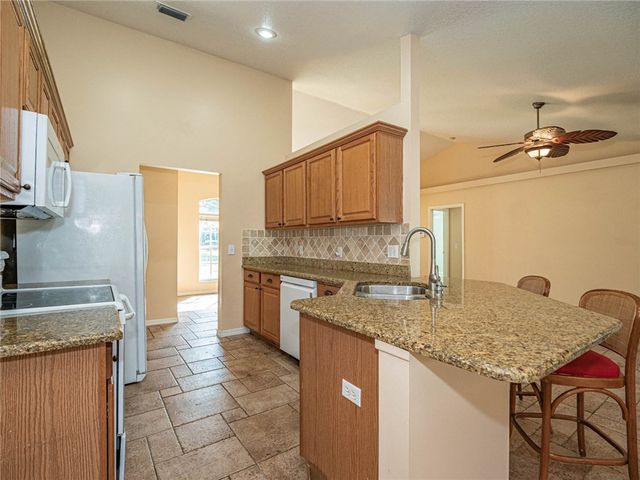 141 39th Drive, Vero Beach, FL 32968