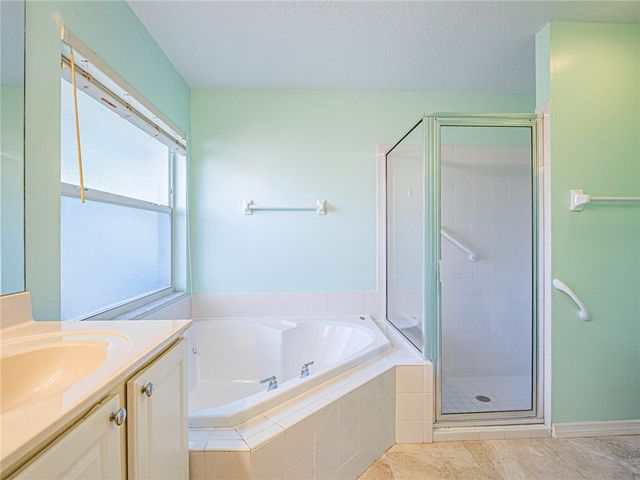 141 39th Drive, Vero Beach, FL 32968