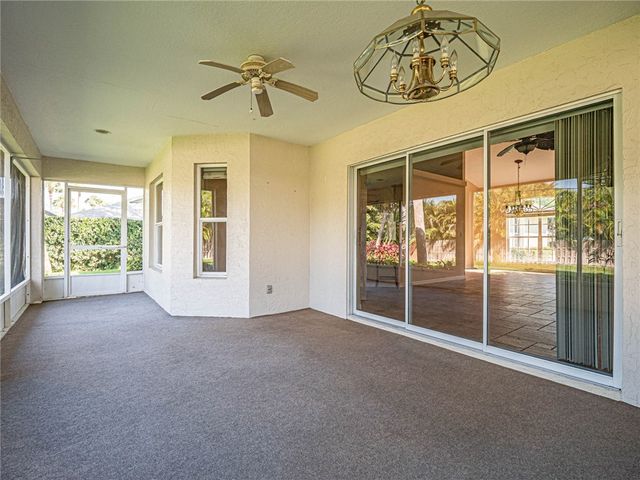 141 39th Drive, Vero Beach, FL 32968