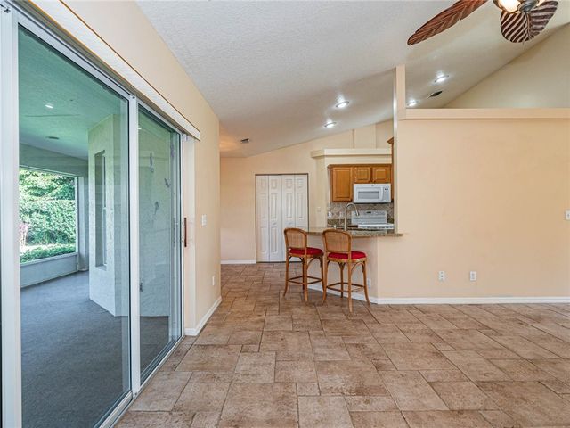 141 39th Drive, Vero Beach, FL 32968