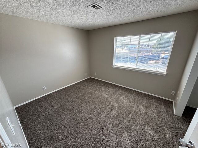 5880 Medallion Drive 203, Las Vegas, NV 89122