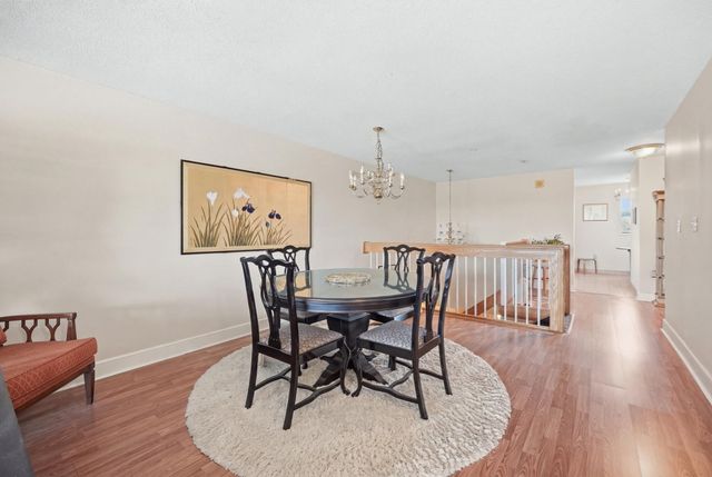 65 Lake Ave 824, Worcester, MA 01604