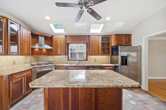 4505 Stillbrooke Drive, Houston, TX 77035