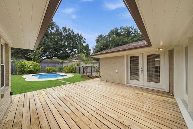 4505 Stillbrooke Drive, Houston, TX 77035