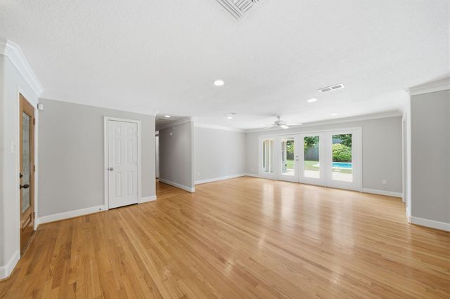 4505 Stillbrooke Drive, Houston, TX 77035