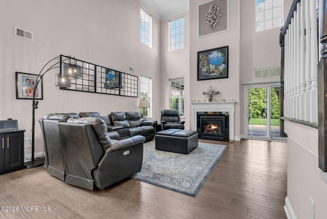 10 Lovelock Lane, Forked River, NJ 08731
