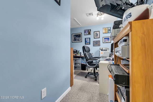 10 Lovelock Lane, Forked River, NJ 08731