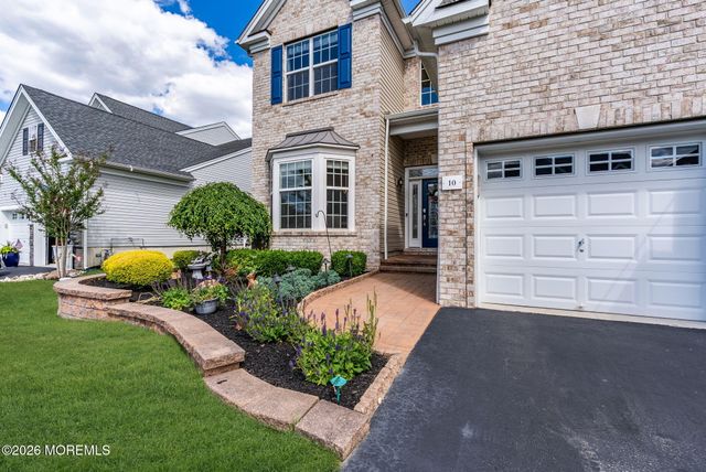 10 Lovelock Lane, Forked River, NJ 08731