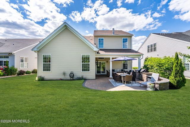 10 Lovelock Lane, Forked River, NJ 08731