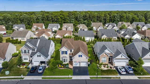 10 Lovelock Lane, Forked River, NJ 08731