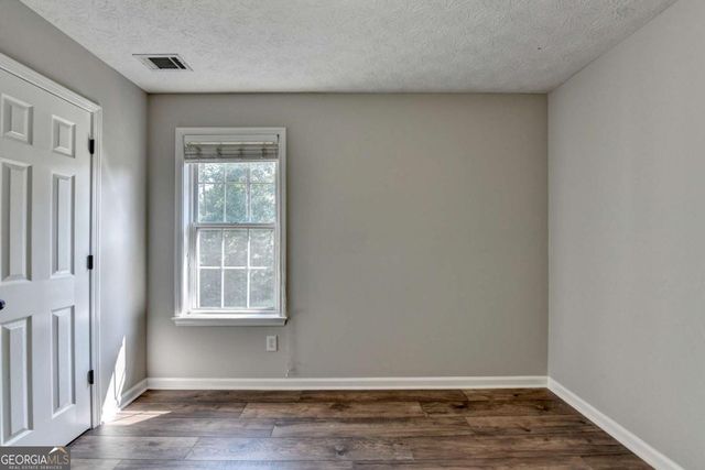1011 Finial Drive, Lawrenceville, GA 30044