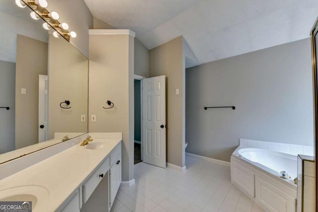 1011 Finial Drive, Lawrenceville, GA 30044