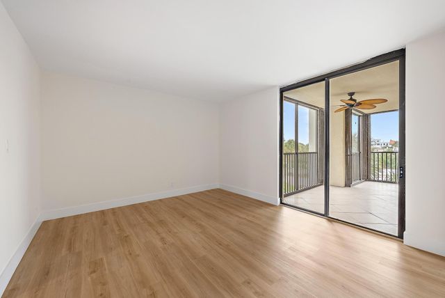 19800 Sandpointe Bay Drive 406, Tequesta, FL 33469