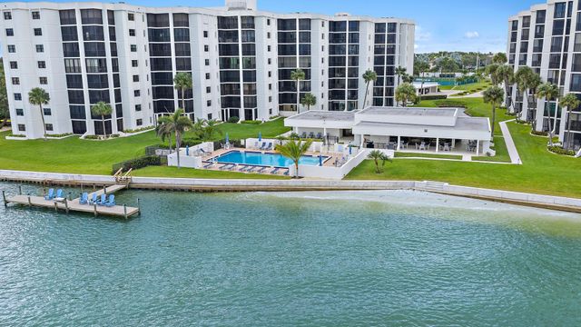 19800 Sandpointe Bay Drive 406, Tequesta, FL 33469