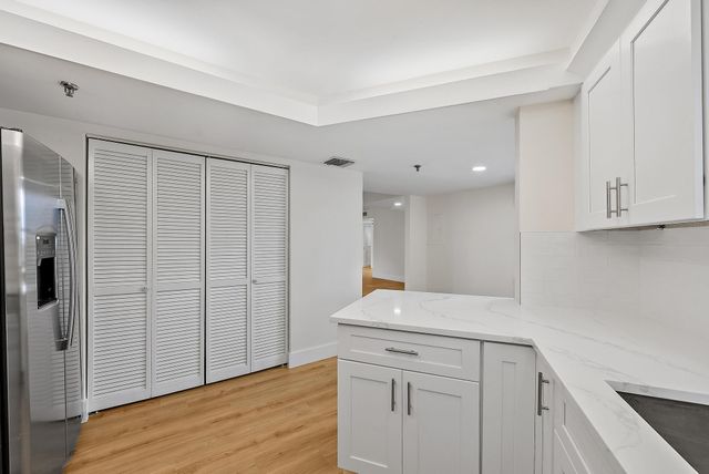 19800 Sandpointe Bay Drive 406, Tequesta, FL 33469