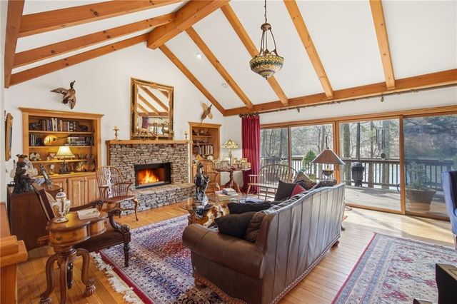 120 Mallard Cove Circle, Big Canoe, GA 30143