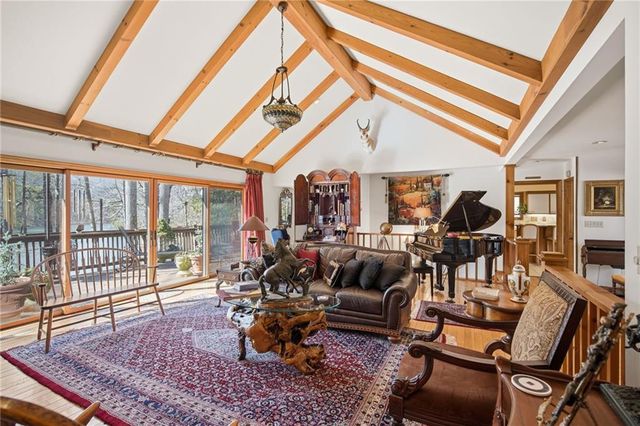 120 Mallard Cove Circle, Big Canoe, GA 30143