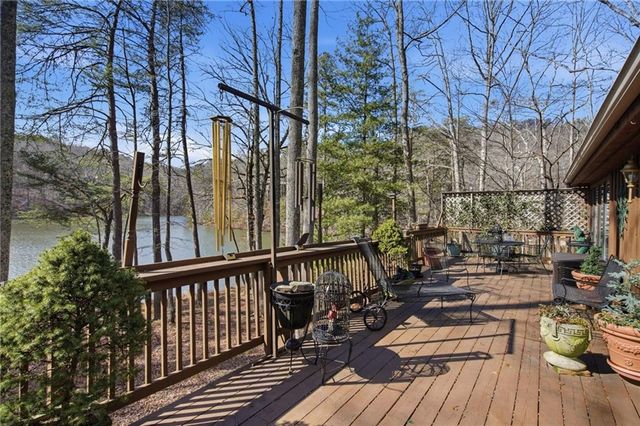 120 Mallard Cove Circle, Big Canoe, GA 30143