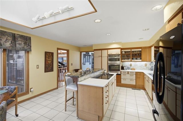 120 Mallard Cove Circle, Big Canoe, GA 30143