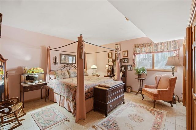 120 Mallard Cove Circle, Big Canoe, GA 30143